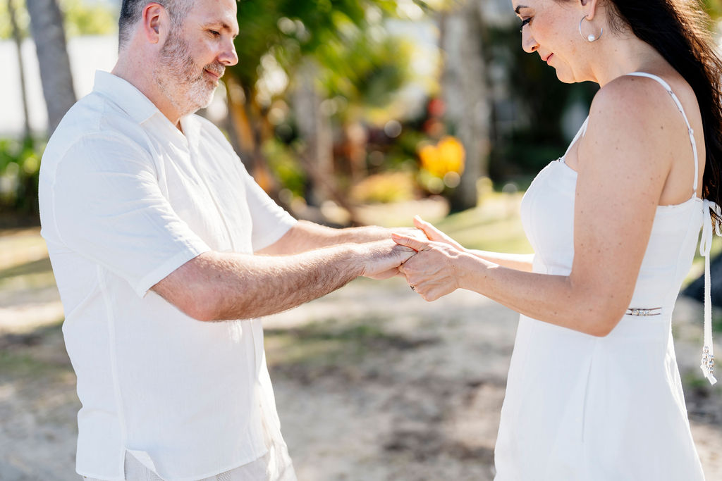 Beach elopement ceremony Palm Cove