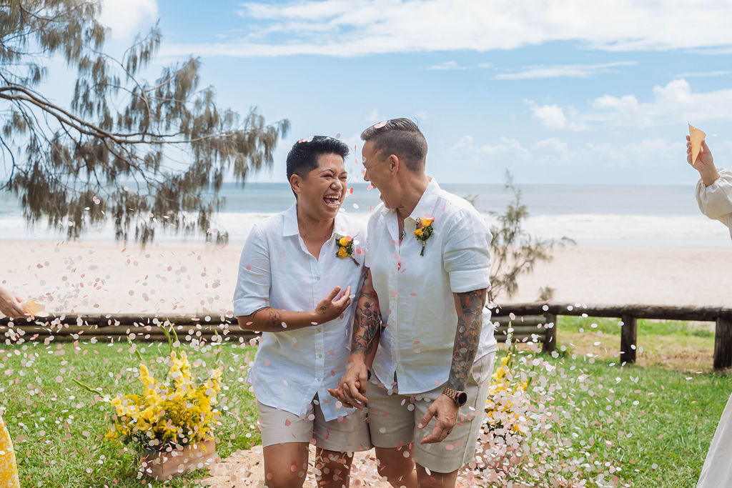 biodegradable wedding confetti shower