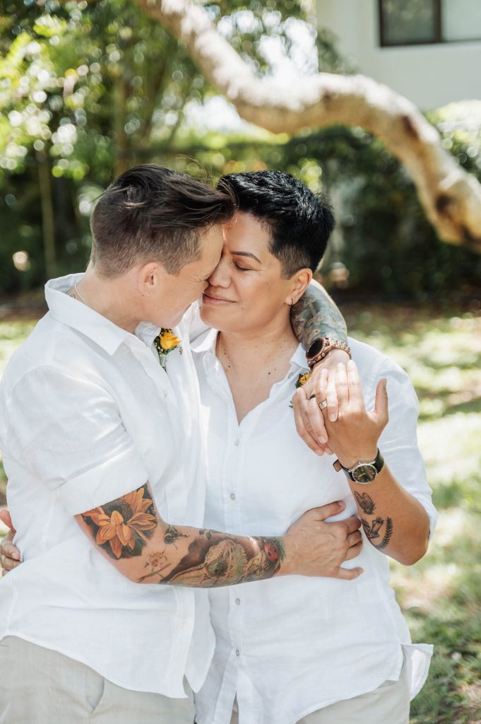 elope in Australia