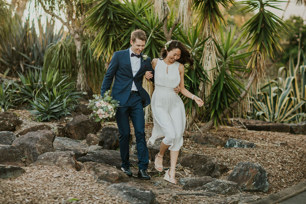 elopement wedding photos Mt Coot-tha botanic gardens