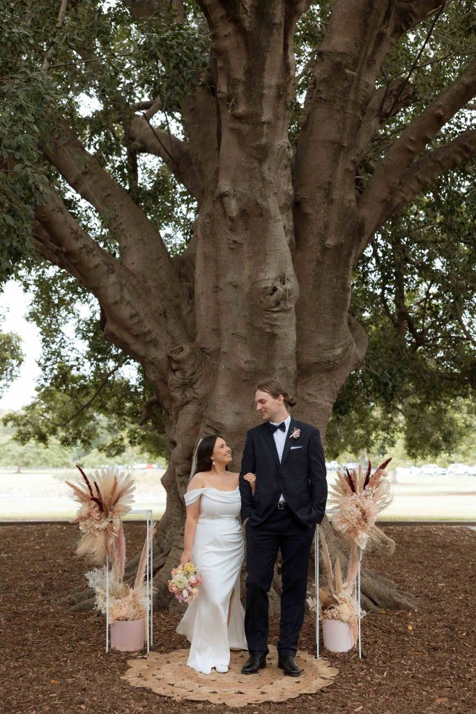 weekday elopement decor New Farm Park