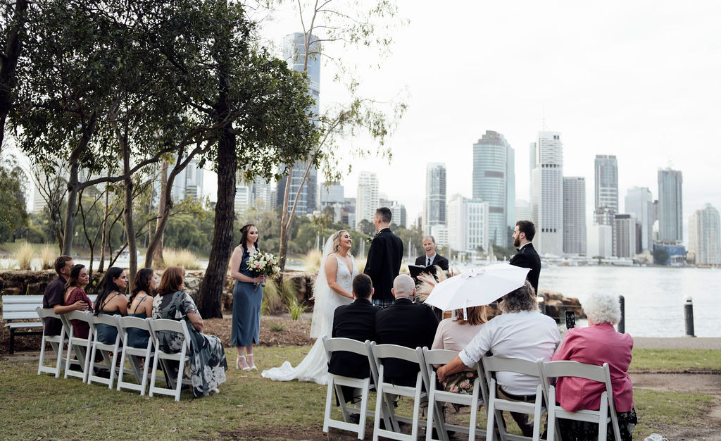 Brisbane elopement Celebrant Kangaroo Pt