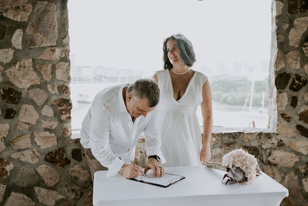 Elope Brisbane Celebrant