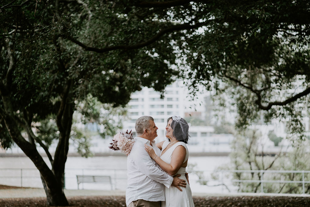 rainy day wedding photos