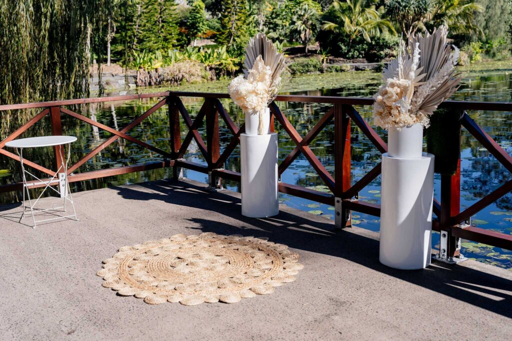 Queensland elopement decor and celebrant packages